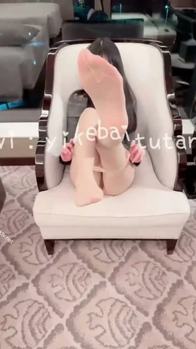 Screenshot 12 from 中国业余独舞脱衣秀 —— 卧室里的无遮挡自曝