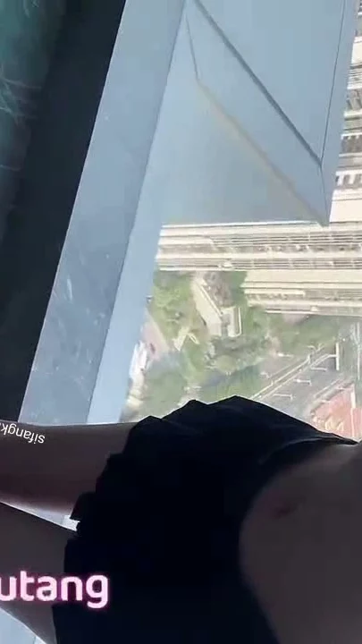 Screenshot 18 from 中国业余独舞脱衣秀 —— 卧室里的无遮挡自曝