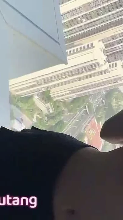 Screenshot 19 from 中国业余独舞脱衣秀 —— 卧室里的无遮挡自曝