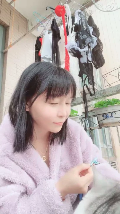 Screenshot 31 from Cewek Amatir China Main Solo — Cosplay Telinga Kelinci dan Lingerie Seksi