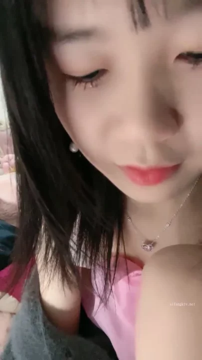 Screenshot 5 from Chinese Amateur Solo — Yuyu in Pink Lingerie and Fuzzy Cardigan