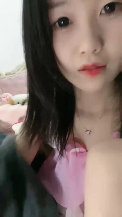 Screenshot 1 from Chinese Amateur Solo — Yuyu in Pink Lingerie and Fuzzy Cardigan