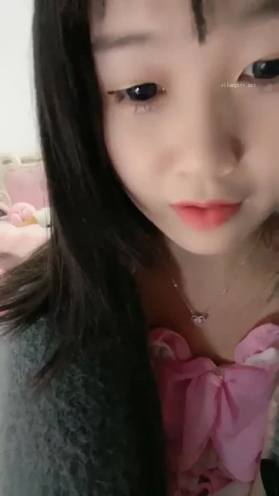 Screenshot 10 from Chinese Amateur Solo — Yuyu in Pink Lingerie and Fuzzy Cardigan