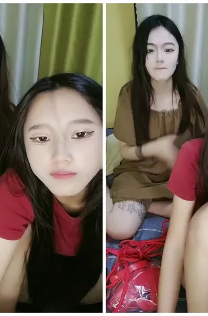Screenshot 17 from Chinese BDSM Livestream Leak — Petite Duo with Red Rope and Vibrating Toys