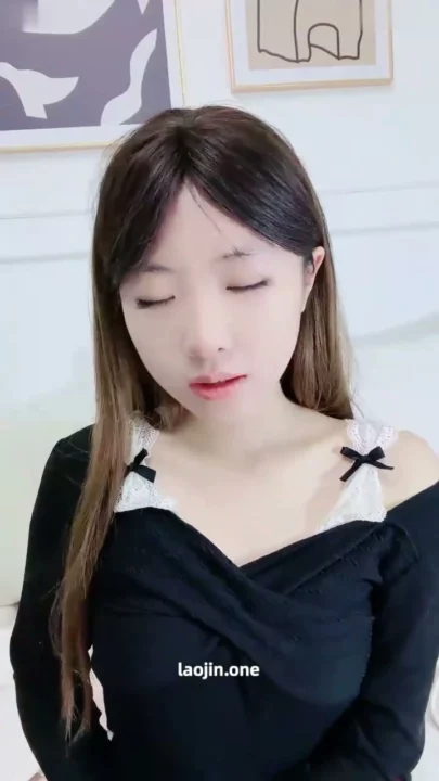 Screenshot 16 from Chinese College Girl Pickup Escort — Xiao Sucks and Takes Creampie in Hotel