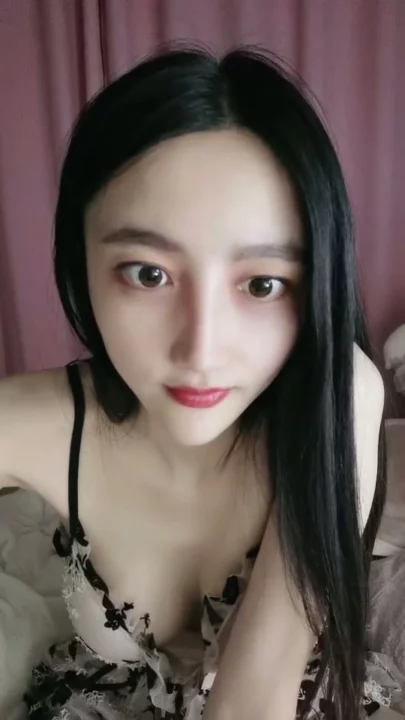Screenshot 13 from Chinese Escort Amateur POV — Petite Beauty Strips Bare in Lingerie