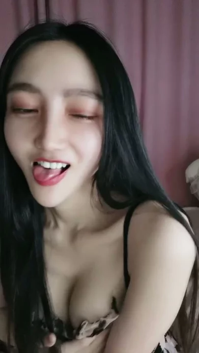 Screenshot 14 from Chinese Escort Amateur POV — Petite Beauty Strips Bare in Lingerie