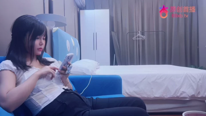 Screenshot 5 from Chinese Escort POV — Mature Beauty Faceshot and Creampie in Hotel