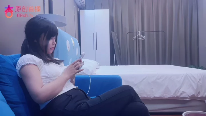 Screenshot 6 from Chinese Escort POV — Mature Beauty Faceshot and Creampie in Hotel