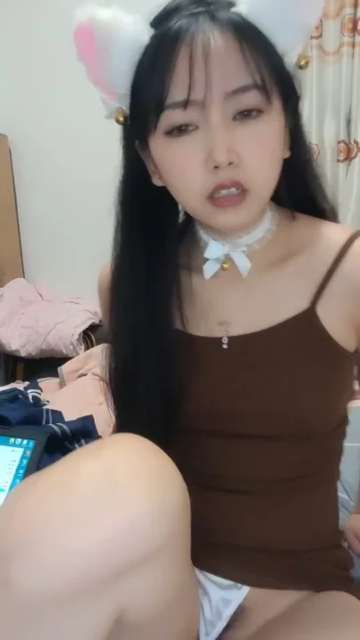 中国配信デビュー！小柄な美少女がディルドでオナニーするPOV のスクリーンショット 8