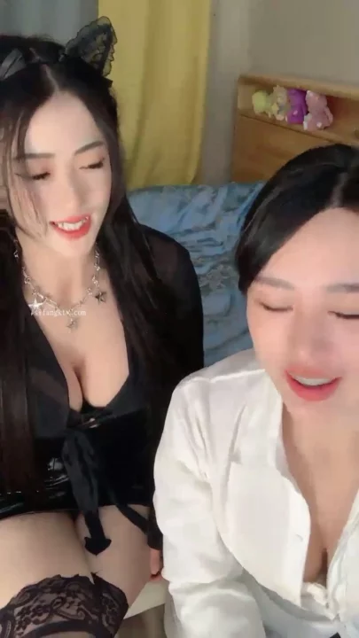 Screenshot 3 from Chinese Livestream Lesbian Lingerie POV — Twin Cat-Ear Models with Toys