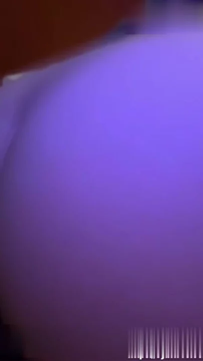 Screenshot 7 from Chinoise en direct qui se doigte sa chatte trempée devant la cam — King Sang à l'air