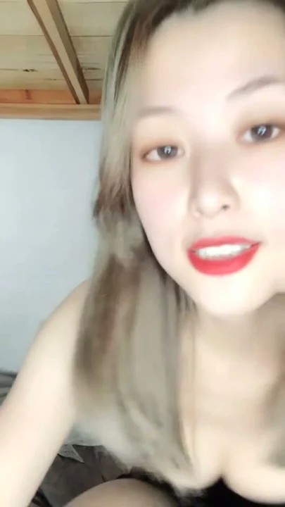 Screenshot 17 from Chinese Livestream Slut Fingers Wet Pussy on Cam — Red Cherry Lingerie