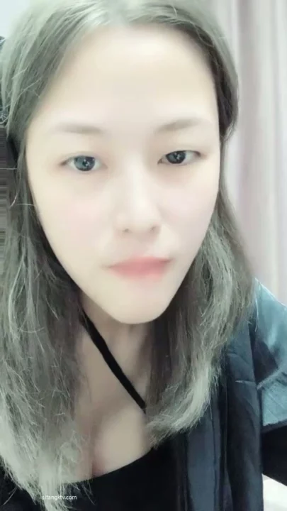 Screenshot 34 from Chinese Livestream Slut Fingers Wet Pussy on Cam — Red Cherry Lingerie