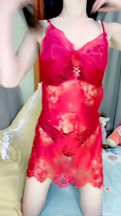 Screenshot 9 from Chinese Livestream Slut Fingers Wet Pussy on Cam