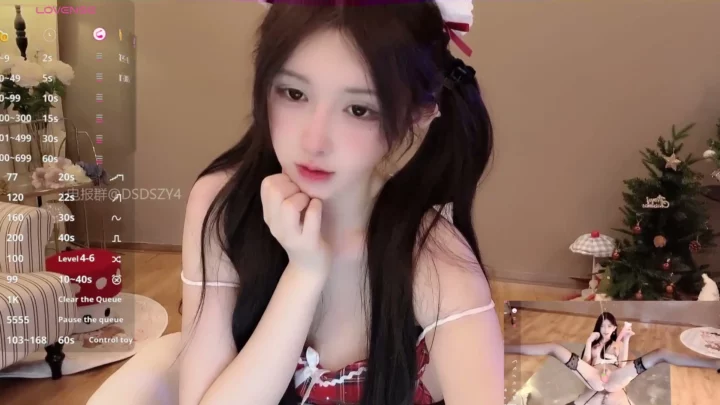 Screenshot 18 from Cewek China Live Streaming Jari Memek Basah Pakai Dildo di Kamera