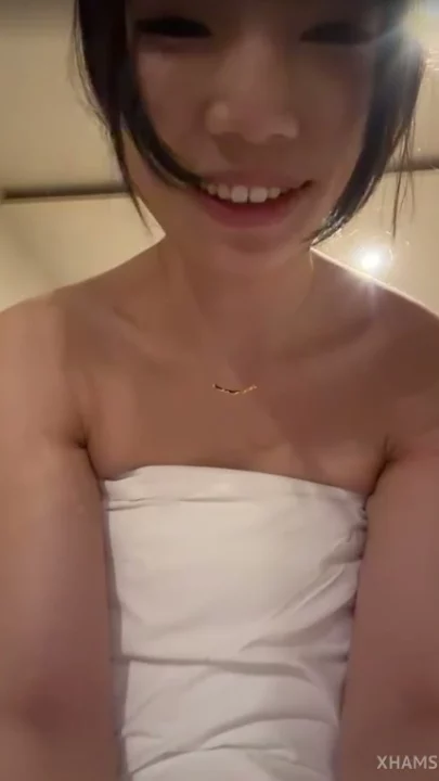 Screenshot 22 from Chinese Livestream Slut Fingers Wet Pussy with Dildo — Petite Beauty in Stockings