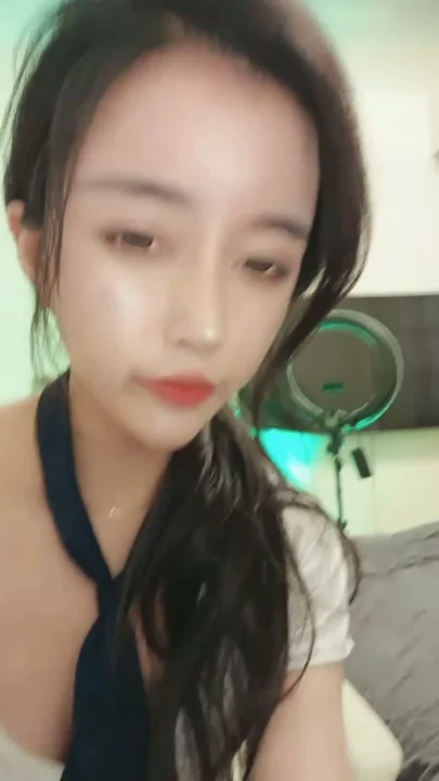 Screenshot 7 from Amateur Crème dans la Chatte — Intimité Visage Découvert en Uniforme d'Étudiante