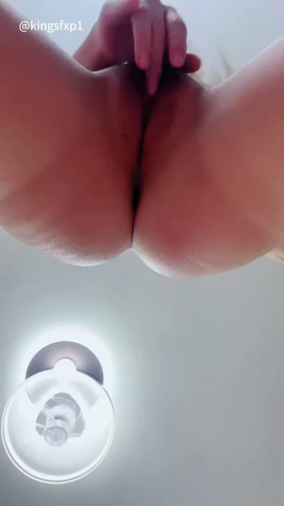 Screenshot 16 from Chinese POV Uncensored — Blindfolded Amateur with Dildo and Vibrator