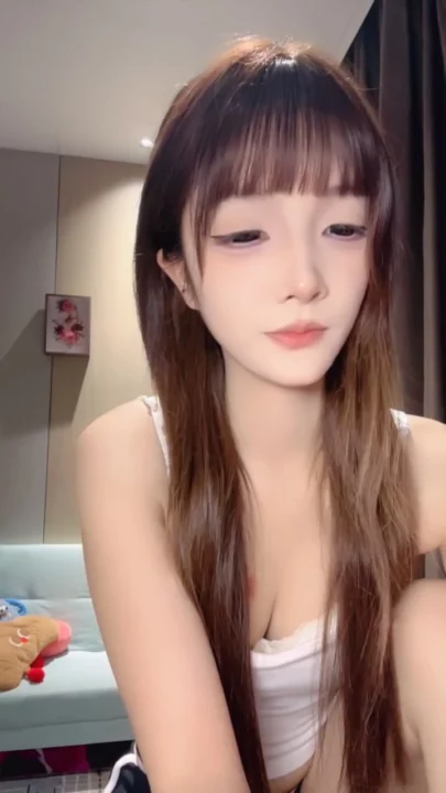Screenshot 13 from Chinese POV Uncensored — Niuniu Takes Dildo and Cock in Bedroom