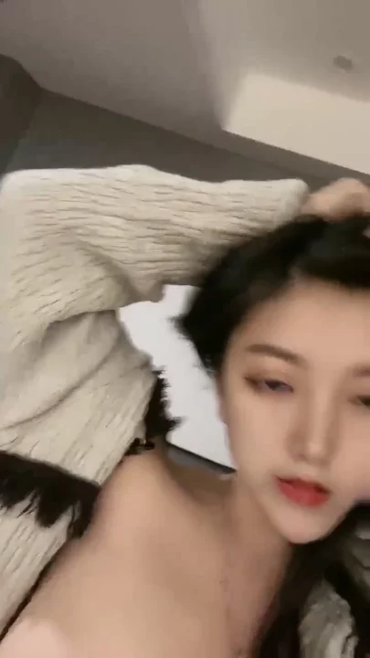 Screenshot 24 from Chinese POV Uncensored — Yiyi Takes Hard Creampie and Blowjob in Hotel
