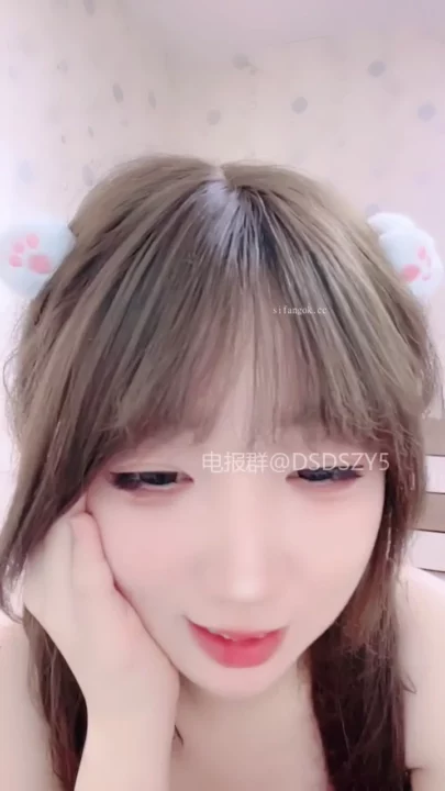 Screenshot 14 from Chinese Solo Amateur Livestream — Beibei in Lingerie with Twin Braids