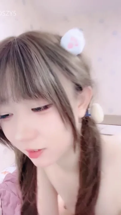 Screenshot 22 from Chinese Solo Amateur Livestream — Beibei in Lingerie with Twin Braids