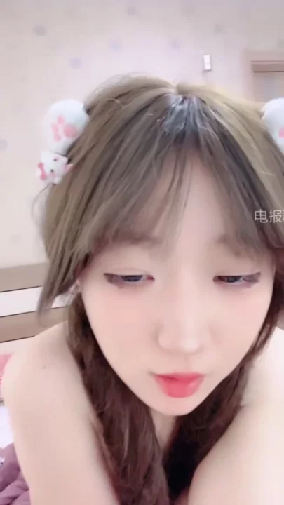 Screenshot 32 from Chinese Solo Amateur Livestream — Beibei in Lingerie with Twin Braids