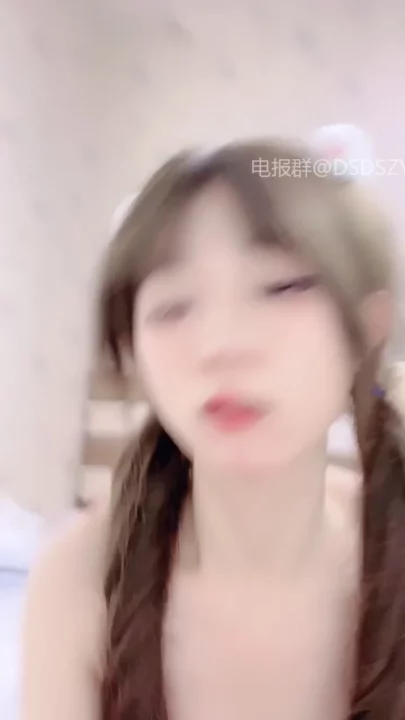 Screenshot 36 from Chinese Solo Amateur Livestream — Beibei in Lingerie with Twin Braids