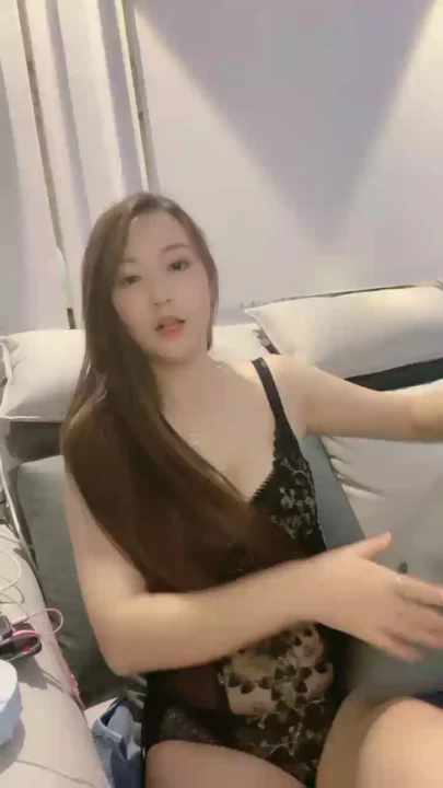 Screenshot 8 from FC2 Amateur POV Masturbation — Beibei Teases in Black Lingerie and Dildo Play