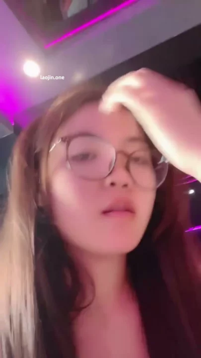 Screenshot 7 from FC2 Amateur POV — Xiao Faceshot with Dildo After Hotel Fuck