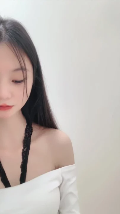 スクリーンショット 3 から FC2 Amateur Solo Masturbation — Cici in Lingerie and Face Mask [FC2-PPV]