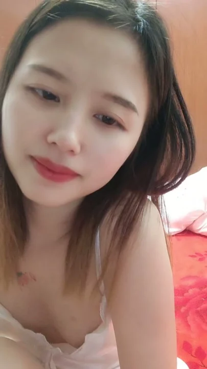 Screenshot 1 from FC2 Amateur Solo Masturbation — Lulu in Lingerie with Red Lips