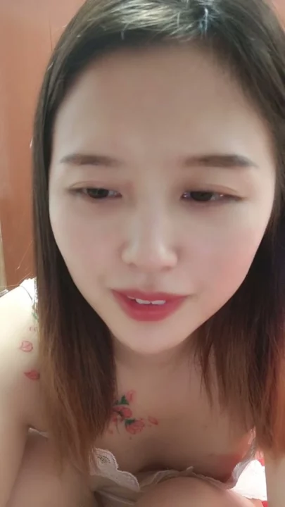 Screenshot 8 from FC2 Amateur Solo Masturbation — Lulu in Lingerie with Red Lips