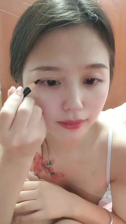 Screenshot 10 from FC2 Amateur Solo Masturbation — Lulu in Lingerie with Red Lips