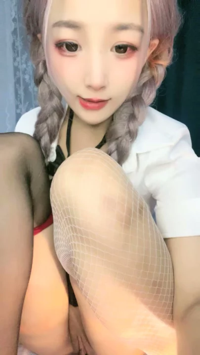 Screenshot 16 from FC2-PPV-2400000 - 可爱女仆自慰玩偶 — 拉文德双辫 [FC2-PPV-2400000]