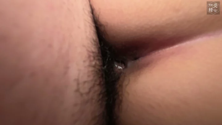 Screenshot 17 from Cremosa com Japonesa Depilada Fantasiada de Empregada Doméstica — Pequena Akari em Cena de Punheta em POV e Pé