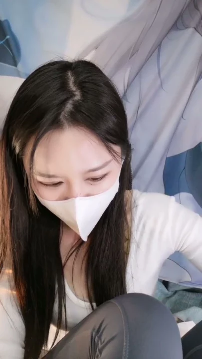Screenshot 6 aus FC2 PPV Amateur POV — Maskierte Brille wird mit Dildo gefickt [FC2-PPV-993673]
