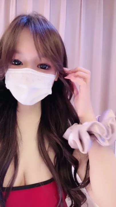Screenshot 9 from FC2 PPV 솔로 자위 — 속옷 차림의 작은 체구 아가씨가 딜도로 즐기는 얼굴 공개 POV