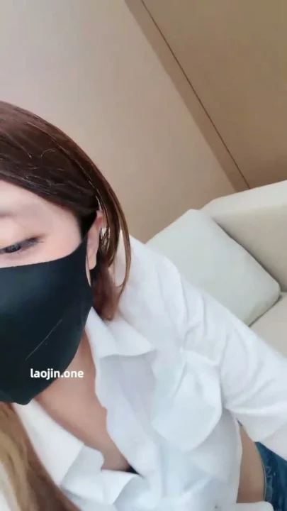 Screenshot 10 from FC2-PPV-XXXXXXX - 可爱亚洲女孩 POV 诱惑 — 穿着上衣和短裤的独秀