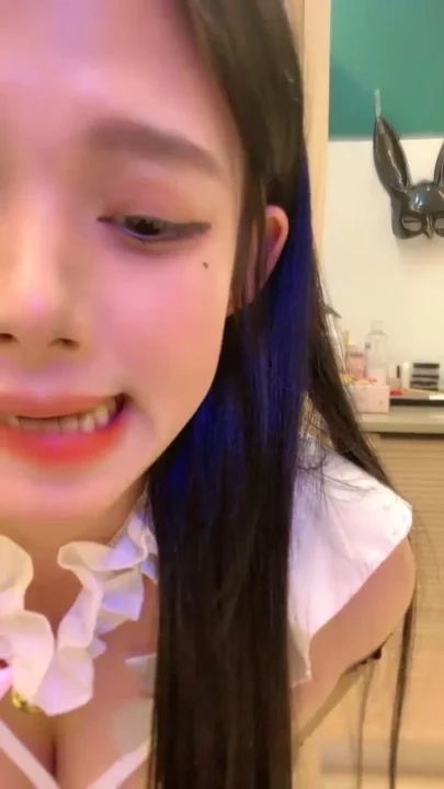 Screenshot 4 from FC2-PPV-XXXXXXX - 일본 포르노 직캠 무삭제 — 메이드 란제리 장난감 크림파이