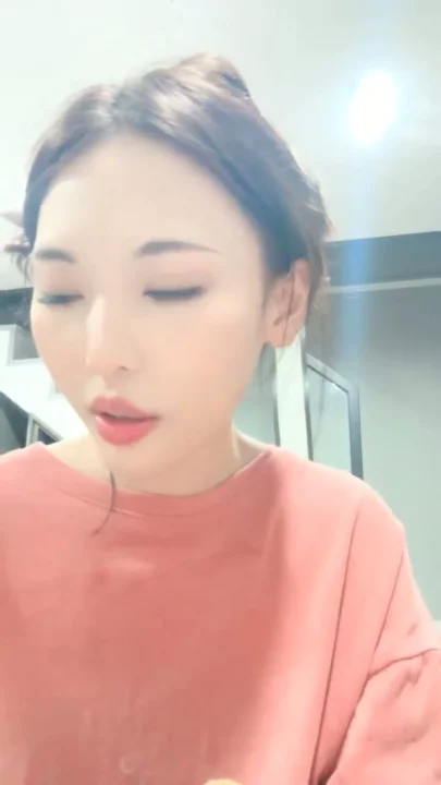 6번 스크린샷, FC2-PPV-XXXXXXX – Xueer Japanese POV Creampie — Lingerie and Blowjob in Bedroom에서 캡처됨