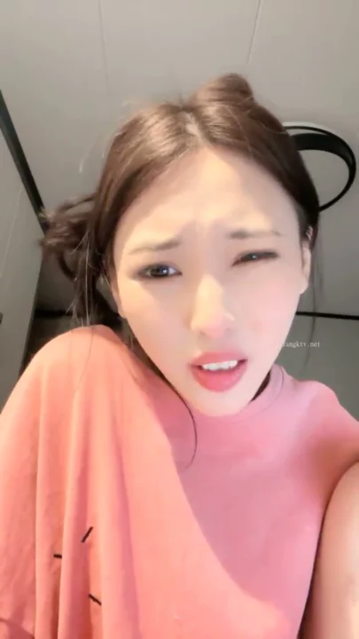 7번 스크린샷, FC2-PPV-XXXXXXX – Xueer Japanese POV Creampie — Lingerie and Blowjob in Bedroom에서 캡처됨