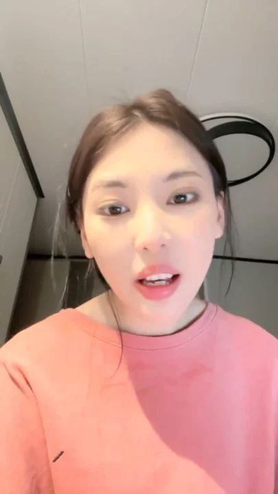 8번 스크린샷, FC2-PPV-XXXXXXX – Xueer Japanese POV Creampie — Lingerie and Blowjob in Bedroom에서 캡처됨