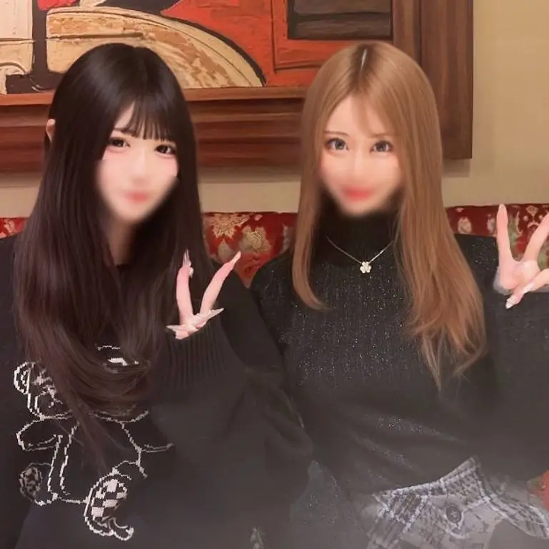 Video abspielen: Japanische Lesben Harlem Dreier — W Creampie mit schlanken Schönheiten [FC2-PPV-4874200]