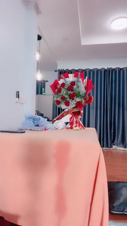 Screenshot 10 from 第一视角：娇小日本美女穿内衣喷射和肛交