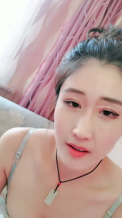 Screenshot 9 from Japanese Onee-San Masturbation — Petite Beauty with Dildo in Lingerie