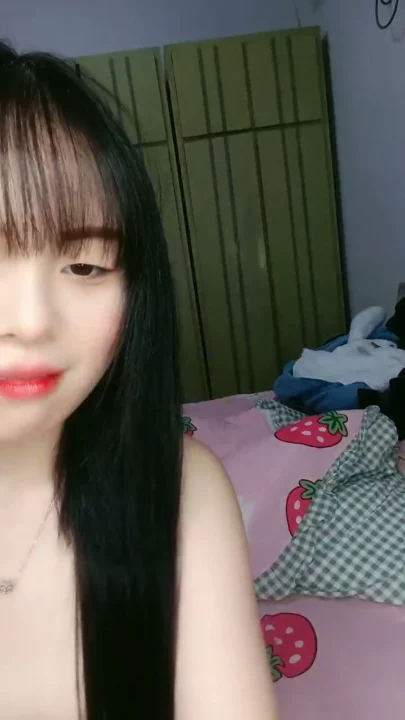 Screenshot 12 from Japanese POV Amateur — Petite Shanshan Fingers Shaved Pussy
