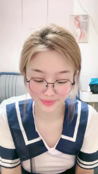 Screenshot 38 from Japanese POV Amateur — Schoolgirl Uniform and Face Reveal with Shanshan