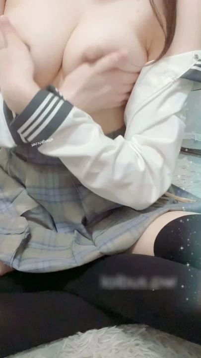 Screenshot 7 from Japanese POV Amateur — Schoolgirl Uniform Masturbation with Toy